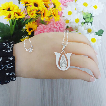 Gümüş Lale Figürlü Kolye - 5