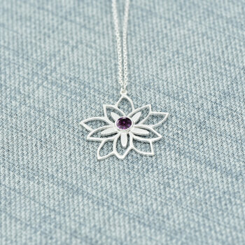 Gümüş Doğum Taşlı Lotus Çiçeği Kolye - 6